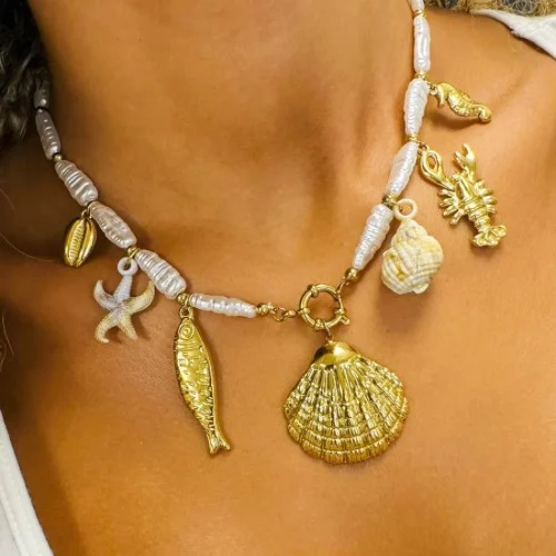 Laissez entrer l’été dans votre vie avec ce somptueux collier