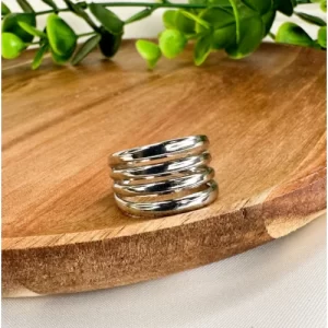 Bague Baya : Élégance Moderne en Acier Inoxydable