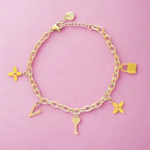 Bracelet Lamia Breloques capturer l attention dès le premier regard et de créer une émotion instantanée